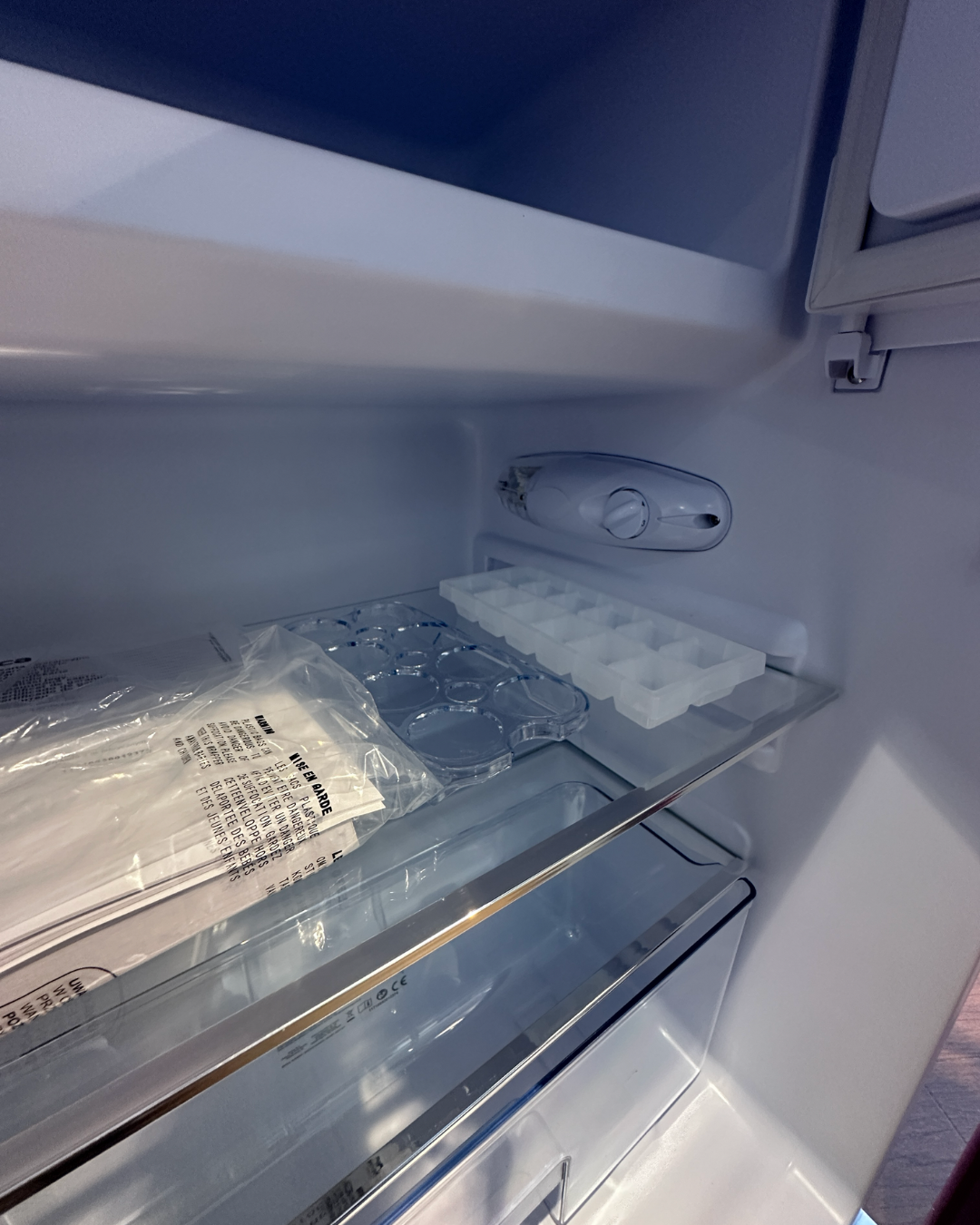 Amica Retro Kühlschrank 108 l mit Gefrierfach Standgerät