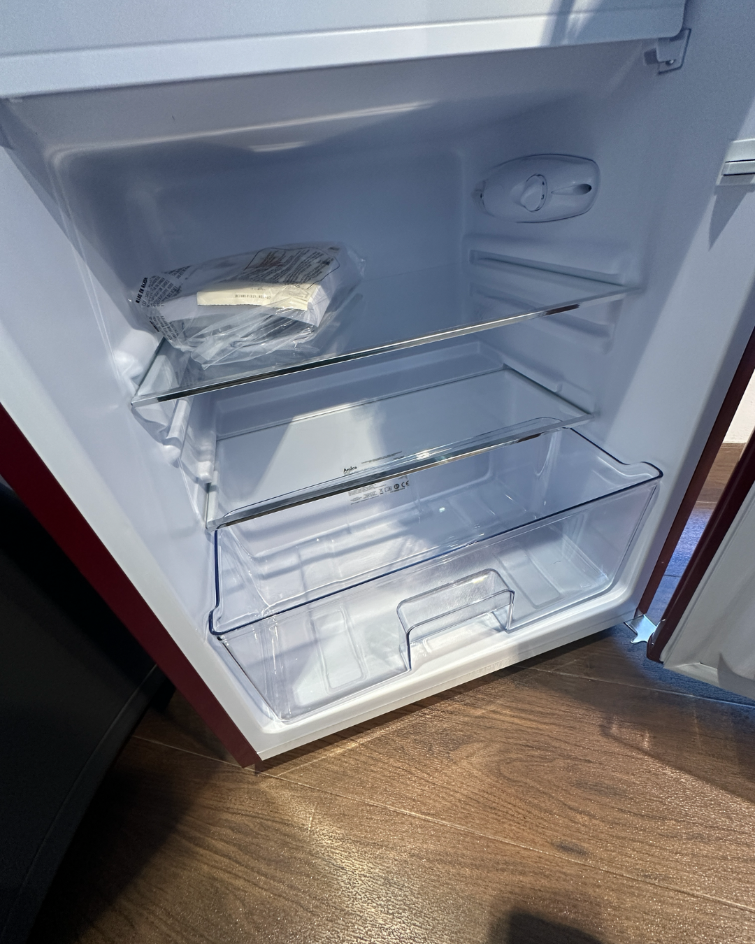 Amica Retro Kühlschrank 108 l mit Gefrierfach Standgerät