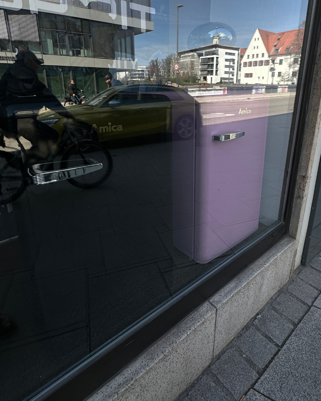 Amica Retro Kühlschrank 108 l mit Gefrierfach Standgerät