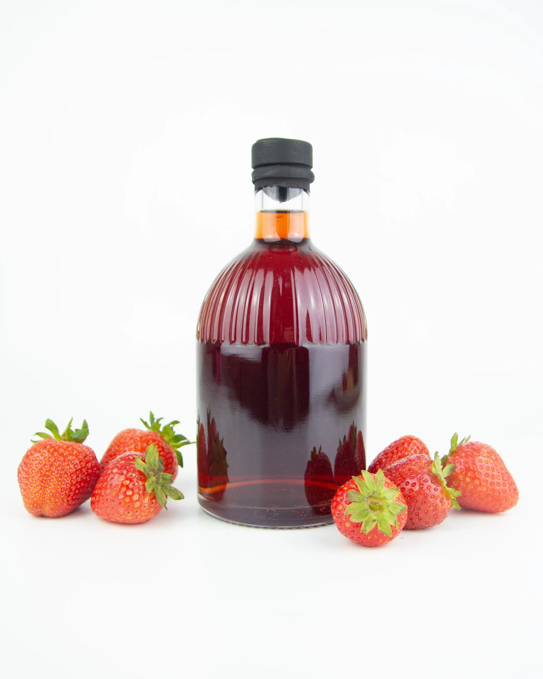 Erdbeerlikör mit Erdbeeren