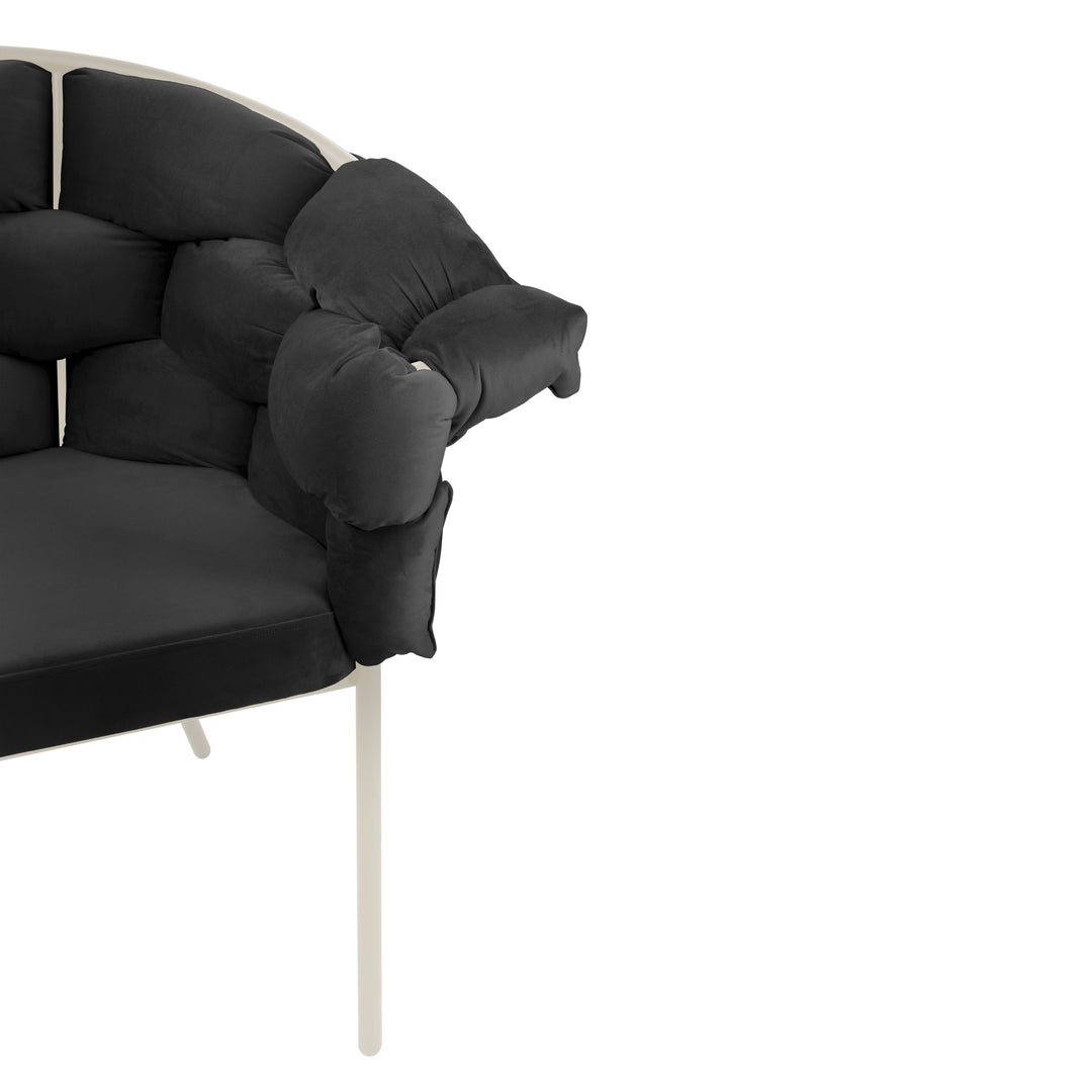Armchair Manambolosy L: 91.5 H: 69.5 cm