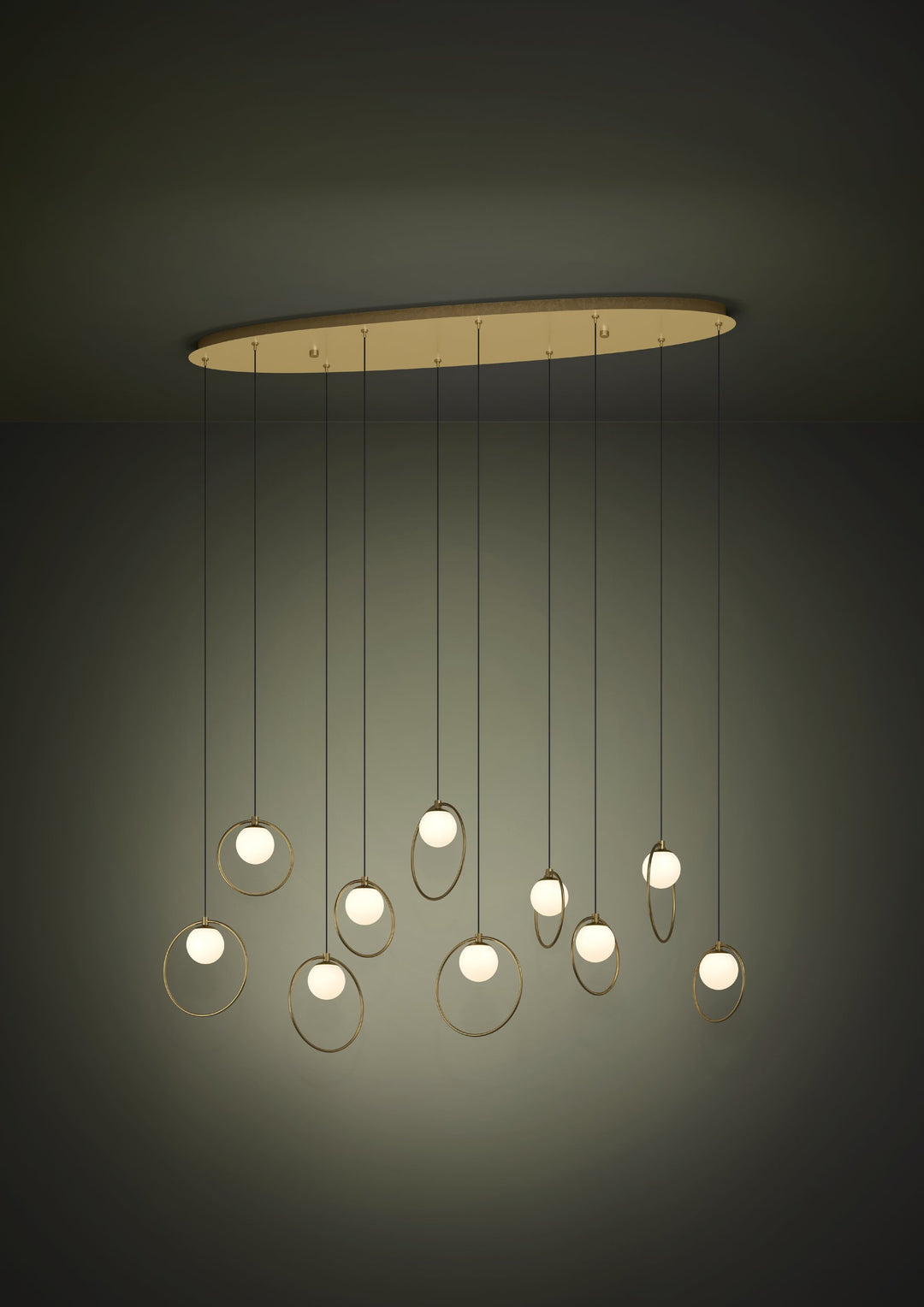 Hängeleuchte Portocolom messing, gold Glas opal-matt weiss 10X3W L:116 H:150 cm in