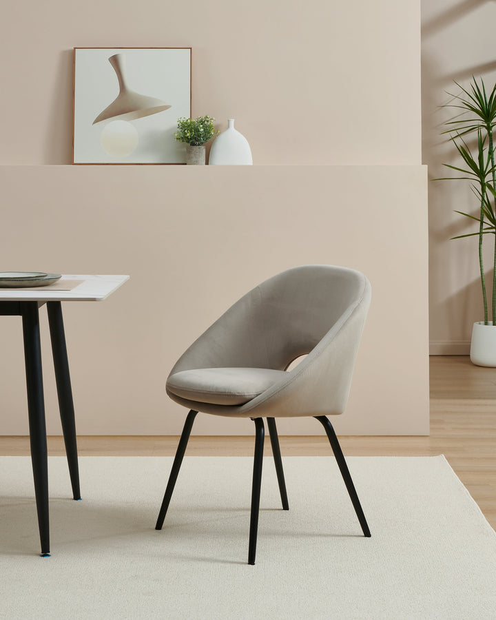 Stuhl Guagua  L:56 H:80 cm